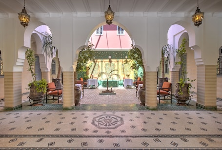 Fountain. Ksar Anika Boutique Hotel & Spa