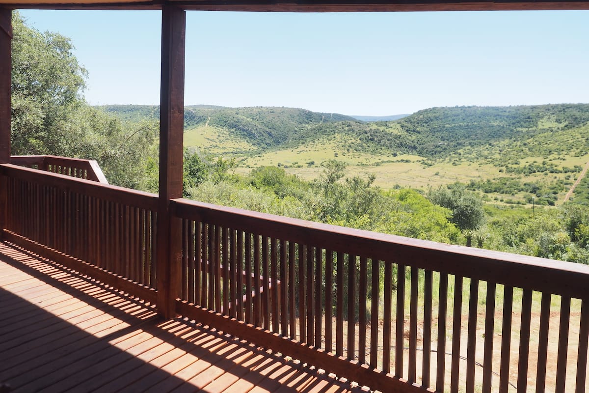 Dassie Rock House | Garden view
