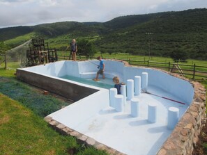 Kolam renang outdoor