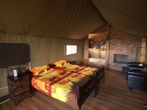 Tenda Mewah | Tempat tidur bayi gratis dan seprai linen