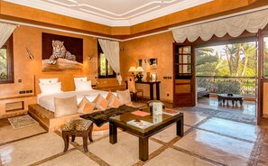 Royal-Suite, 1 King-Bett, Terrasse | Hochwertige Bettwaren, Zimmersafe, Zustellbetten, kostenloses WLAN