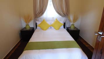Free WiFi, bed sheets