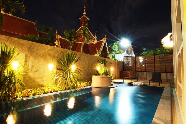 Outdoor pool, a waterfall pool, open 8:00 AM to 8:00 PM, pool umbrellas - Tapae Gate Villa (Chiang Mai)