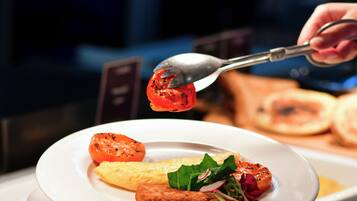 Daily buffet breakfast (QAR 59 per person)