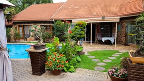 Exterior detail - Aark Guest Lodge (Vanderbijlpark)