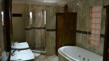 Free toiletries, hair dryer, bathrobes, towels
