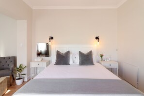 Luxury Double Room, Courtyard View | Courtyard view