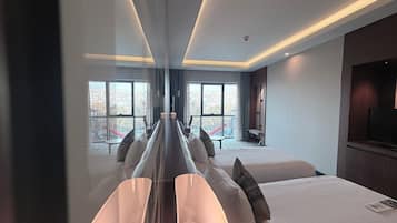 Superior Double or Twin Room, City View | Premium bedding, in-room safe, desk, laptop workspace