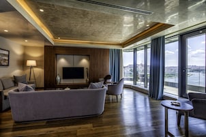 Presidential Suite, Terrace, Sea View | Living area | 40-inch flat-screen TV with satellite channels, TV