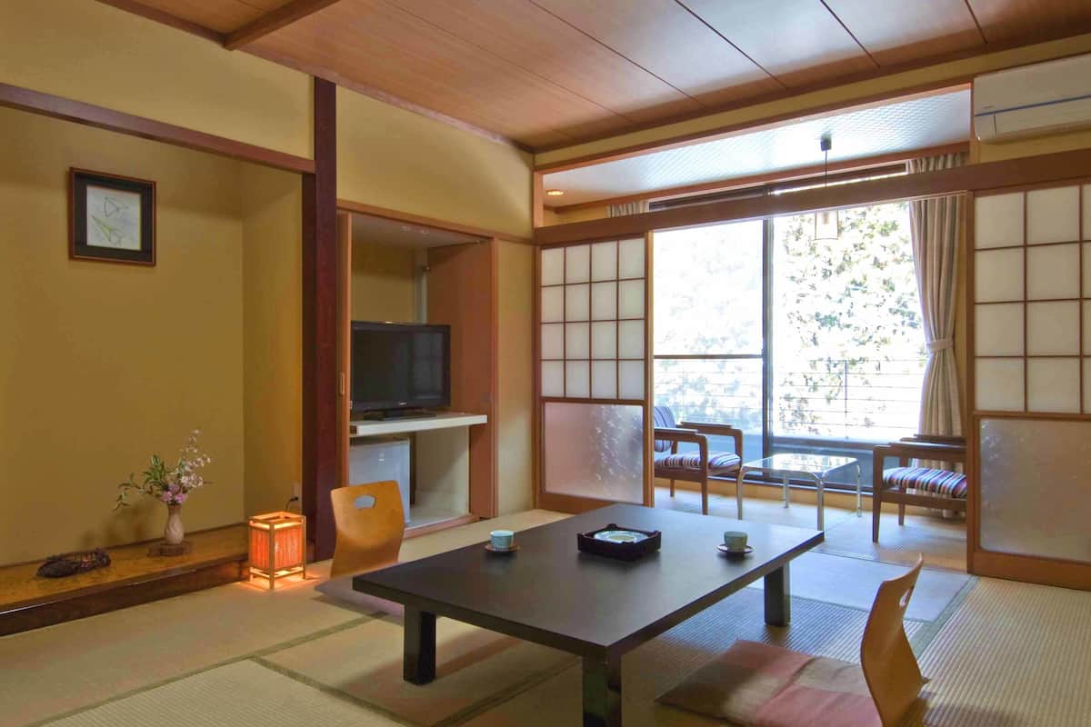 Chambre Familiale (Japanese Style, Main Building )