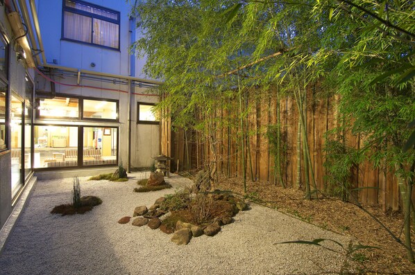 Courtyard - Nikko Green Hotel Natsukashiya Fuwari (Nikko)