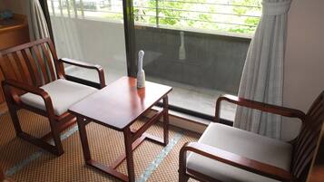 Japanese Style Family Room, Main Building