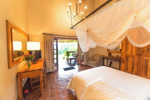 Egyptian cotton sheets, premium bedding, memory foam beds - Kumbali Country Lodge (Lilongwe)