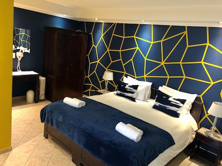 Agate | 1 bedroom, premium bedding, in-room safe, desk