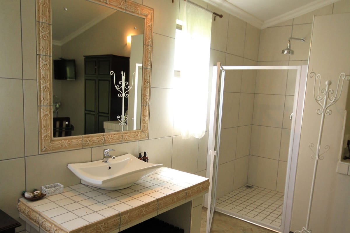 Luxury-Suite, 1 Schlafzimmer, barrierefrei, Parkblick | Zimmerausstattung