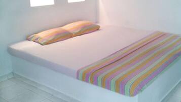 1 kamar tidur, minibar, meja kerja, dan gratis tempat tidur lipat/ekstra