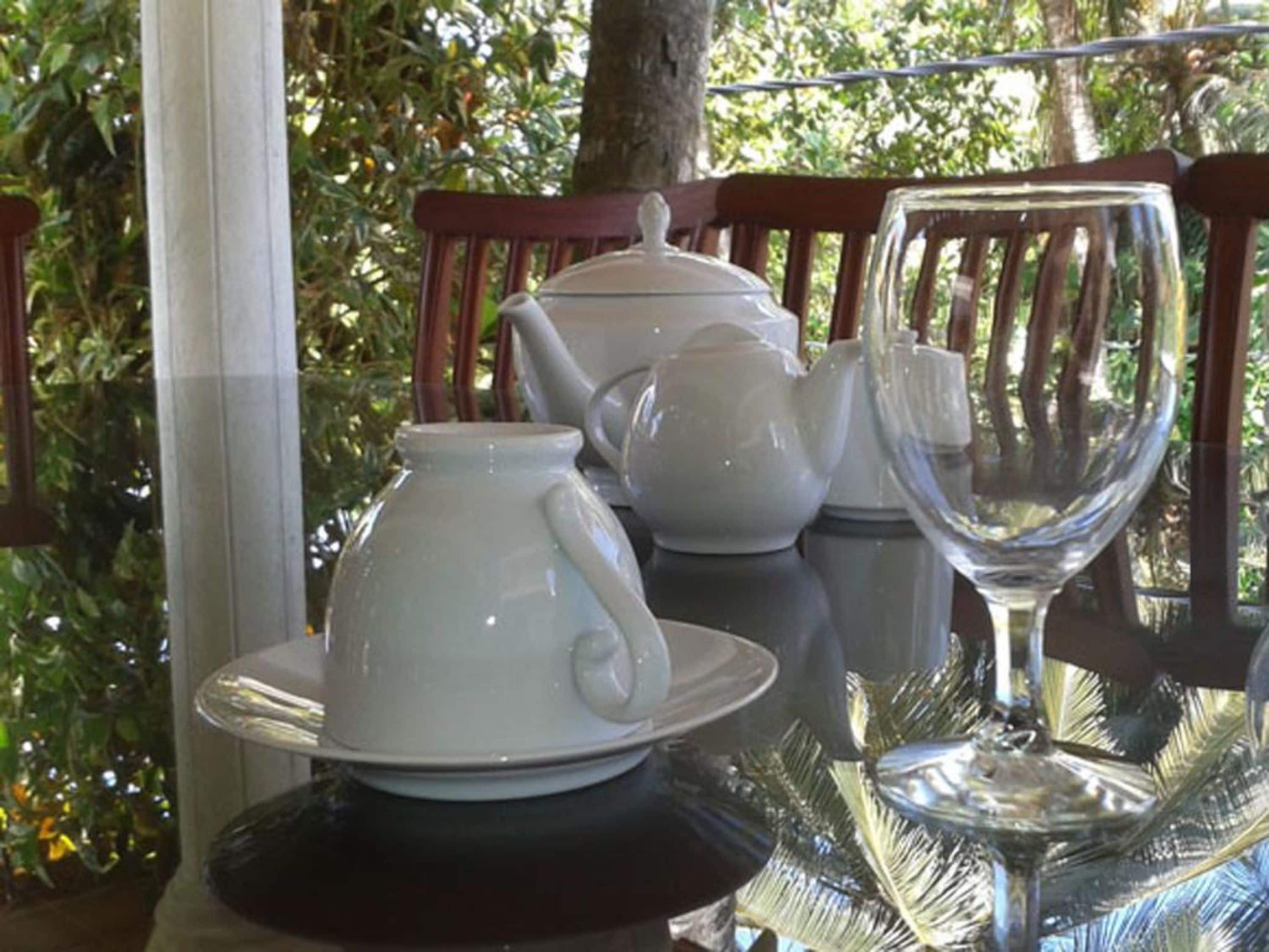 Aperto a pranzo e cena, cucina internazionale