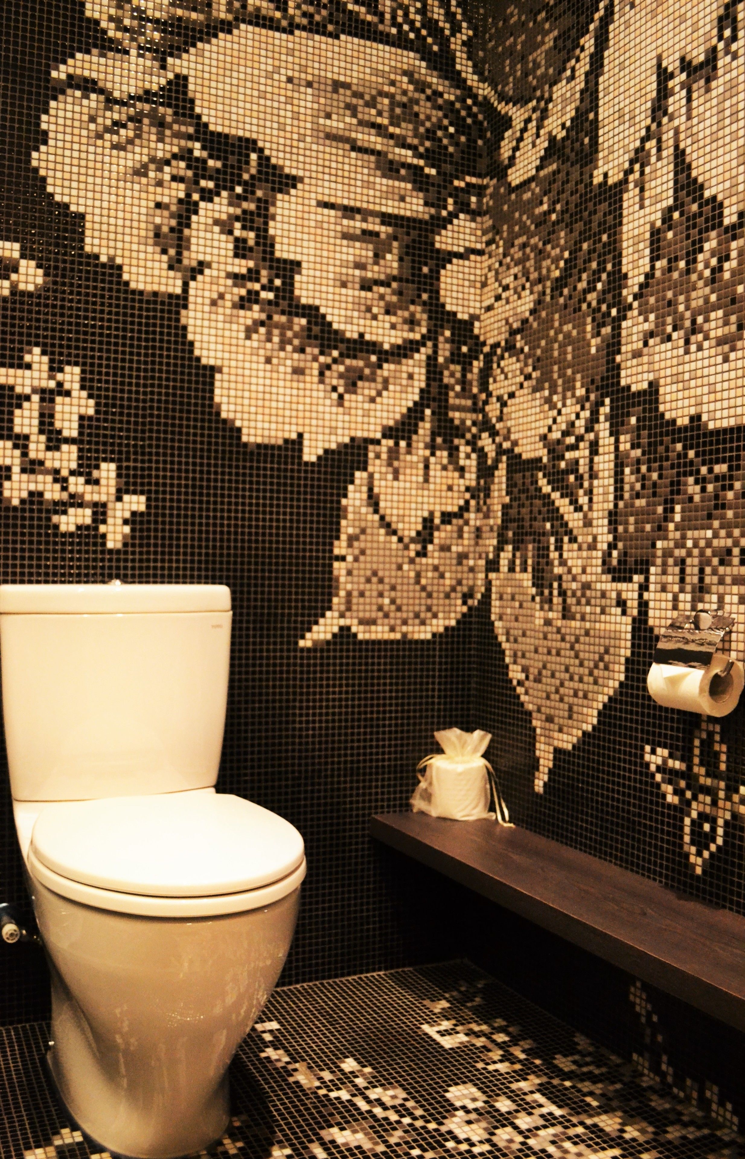 la inn room | premium bedding, down duvets, in-room safe, desk