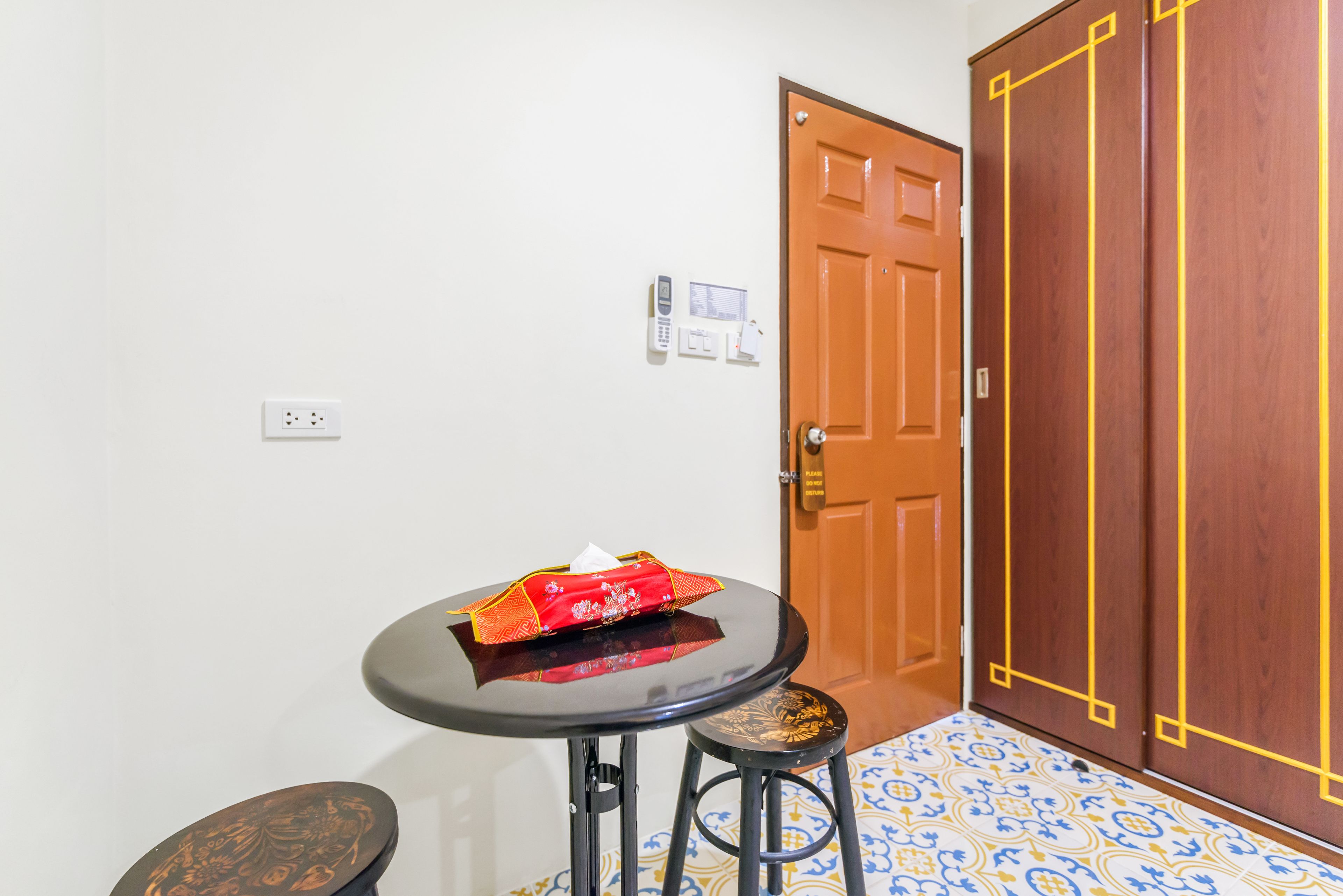 superior room, 1 double bed | minibar, desk, free wifi, bed sheets