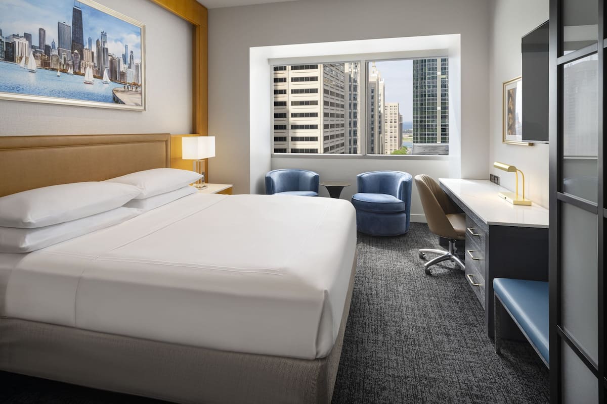1 bedroom, premium bedding, in-room safe, desk
