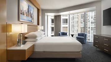 1 quarto, roupas de cama premium, cofres nos quartos, escrivaninha