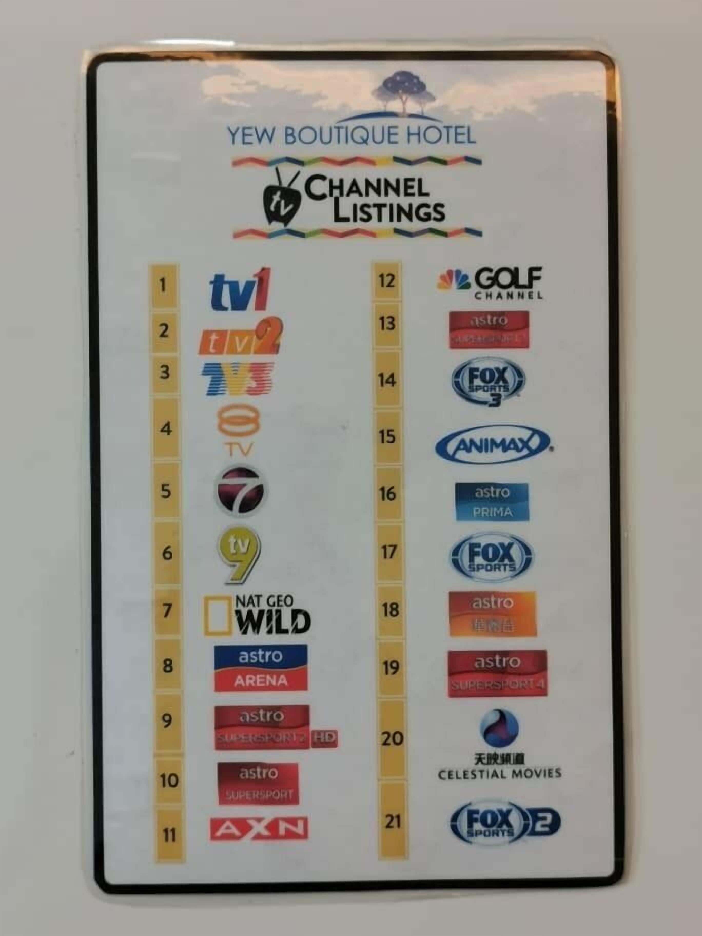 Panel de listado de canales en Yew Boutique Hotel, mostrando varios canales de televisión y sus logotipos.