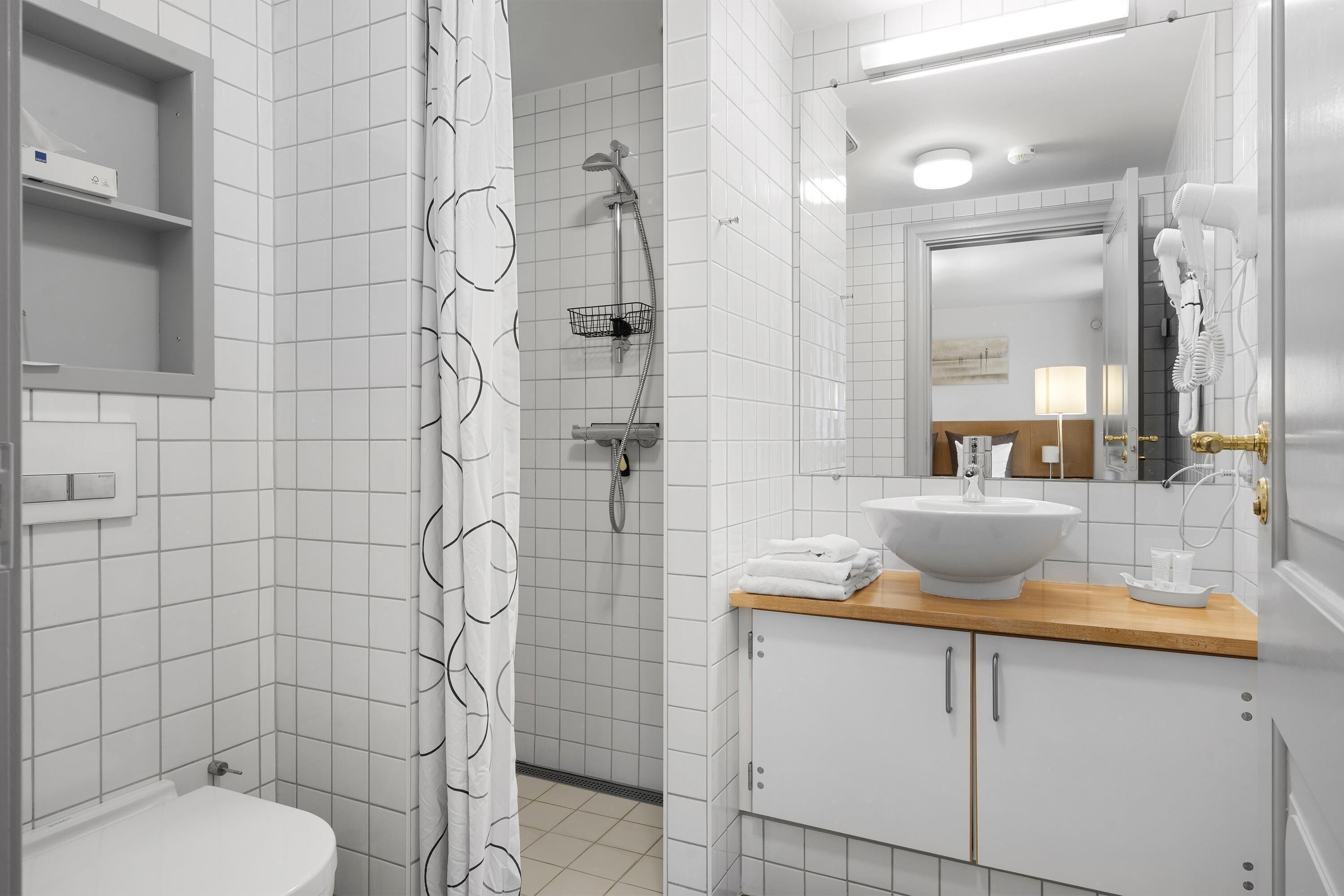Standardzimmer, 1 Doppelbett, Nichtraucher | Badezimmer