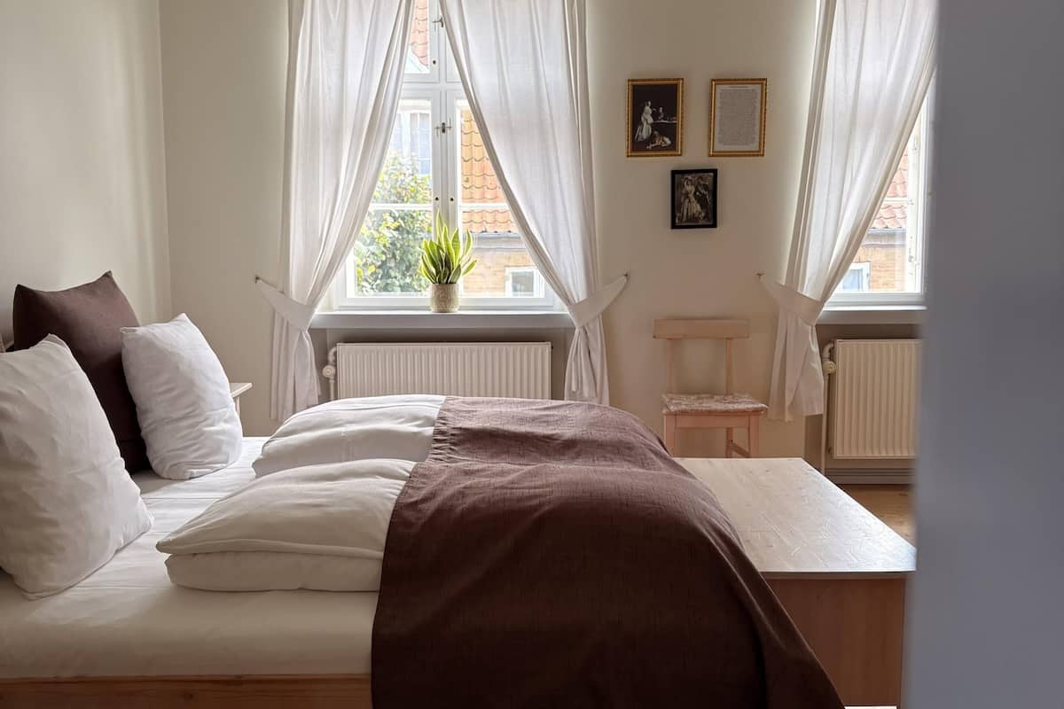 Superior Room, 1 Katil Ratu (Queen), Non Smoking | Wi-fi percuma, cadar katil