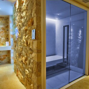 Diepe bindweefselmassages, sportmassages, massagebehandelingen