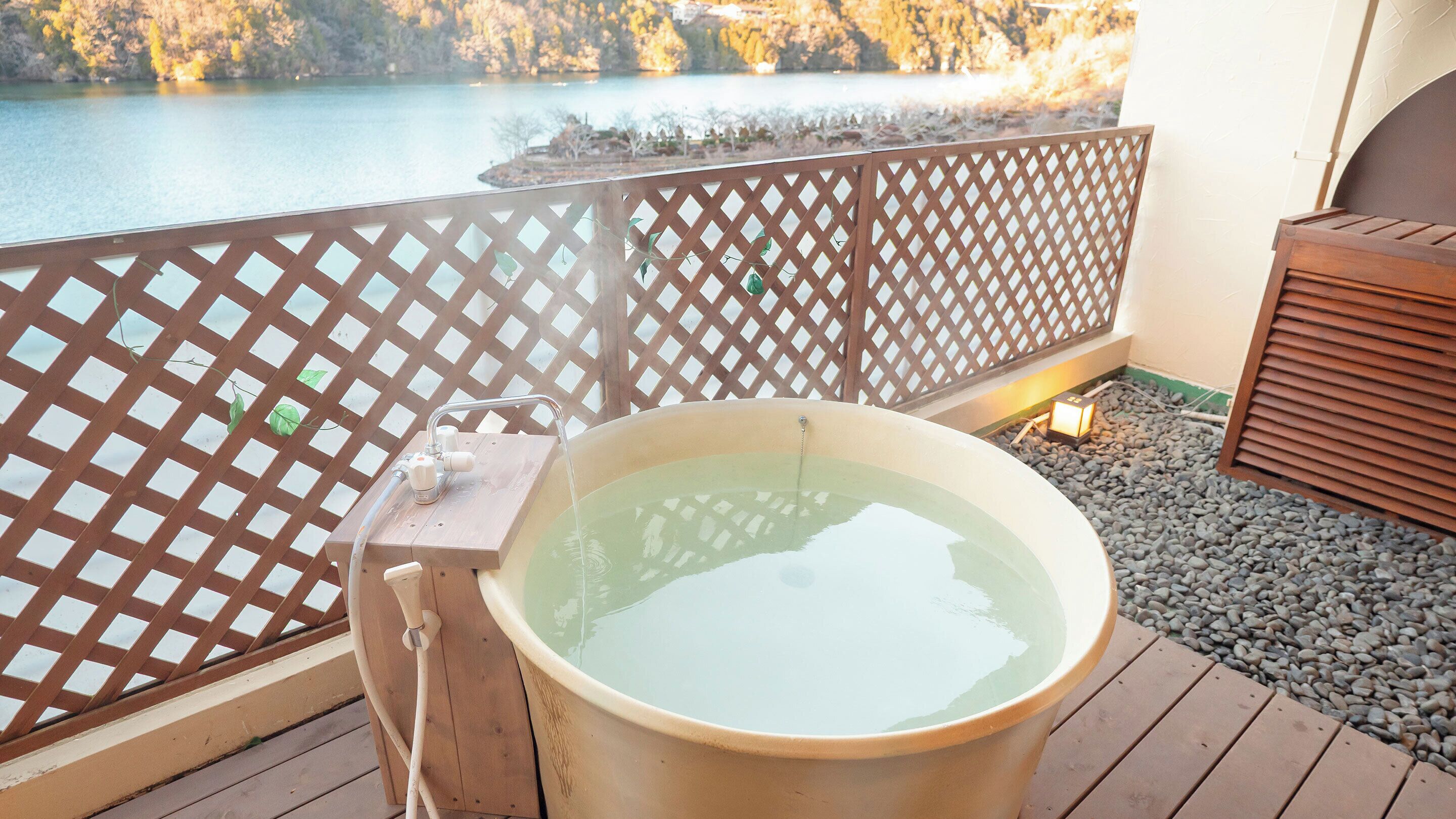 [禁煙] スーペリア露天風呂付和室(内風呂なし) | セーフティボックス (室内)、デスク、WiFi (無料)