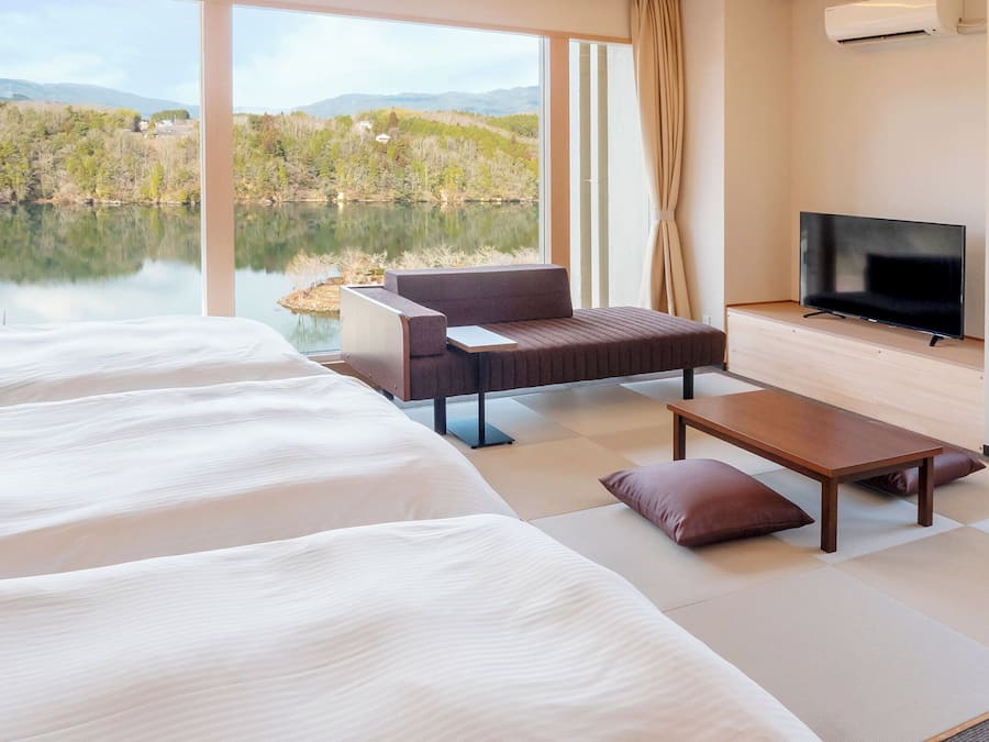 Standard Japanese Western Style 3-bed Room with Bath, Non-Smoking | In-room safe, desk, free WiFi