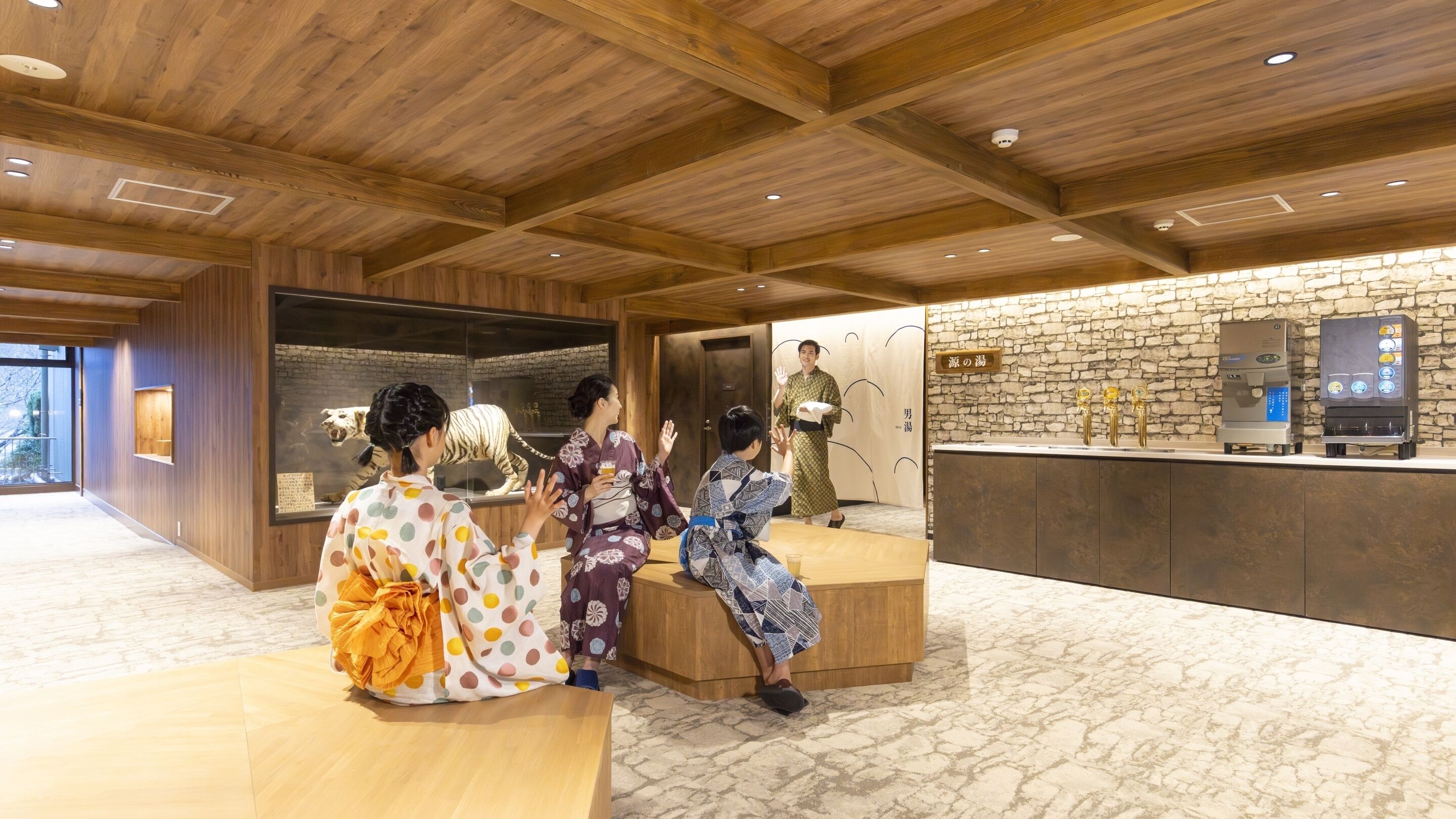Lobby lounge