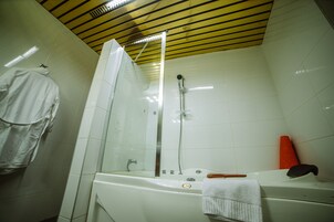 Free toiletries, hair dryer, towels