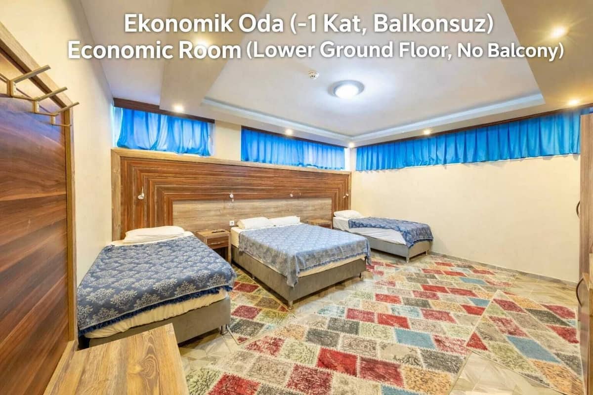 Economy Quadruple Room, 1 Bedroom, Non Smoking, Ensuite (Economy)