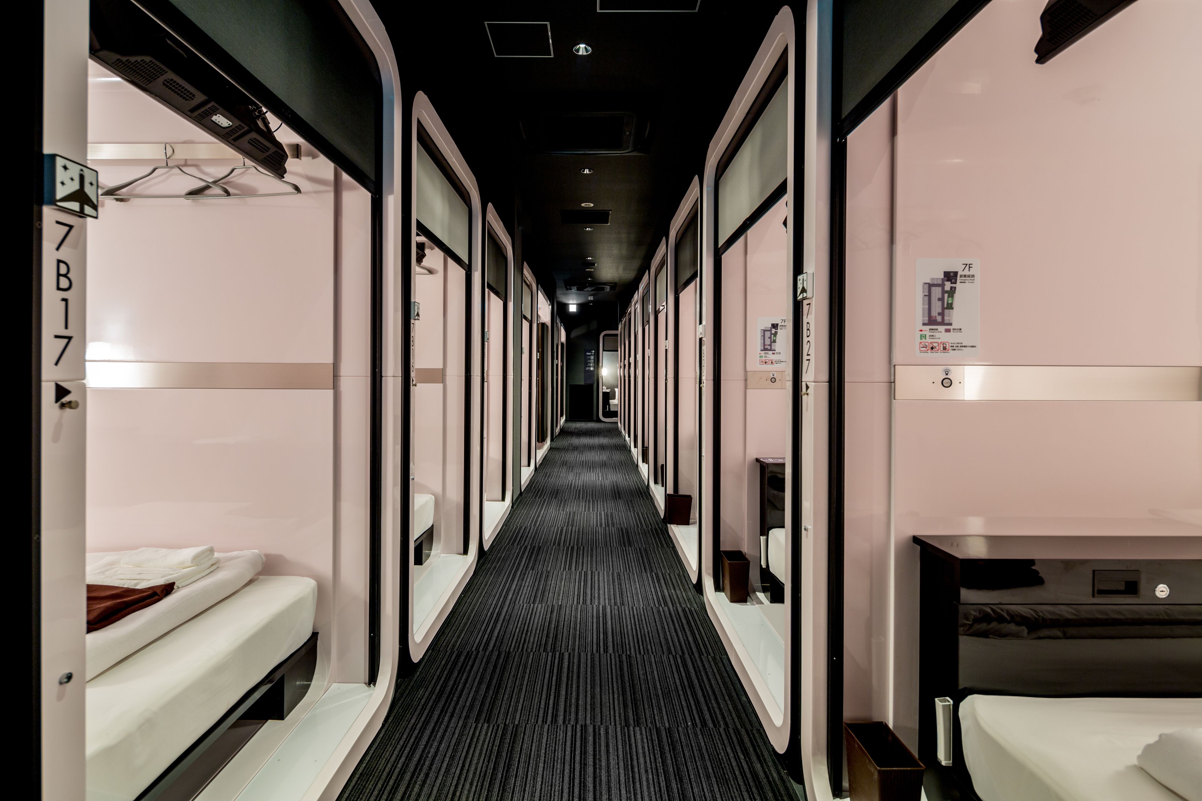 In-room safe, free WiFi, bed sheets