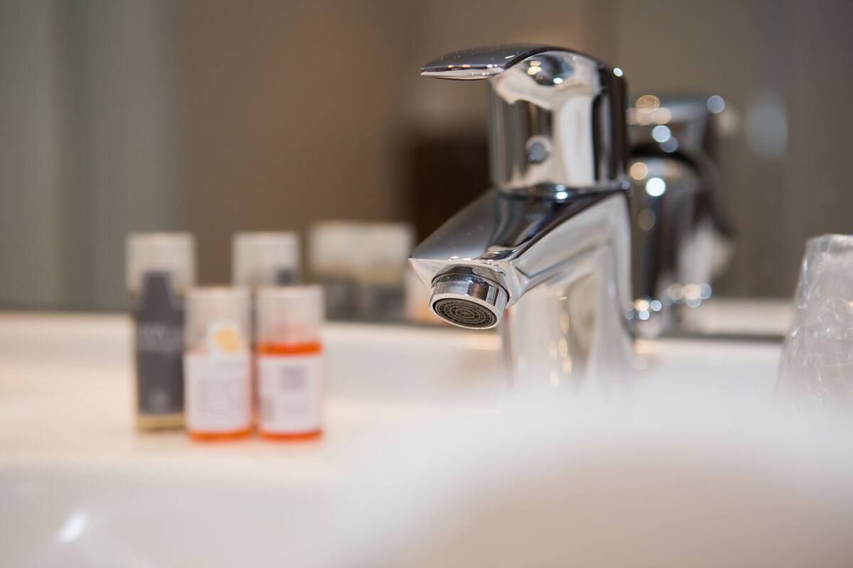 Free toiletries, hair dryer, towels