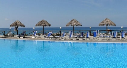 Hotel delle Stelle Beach Resort