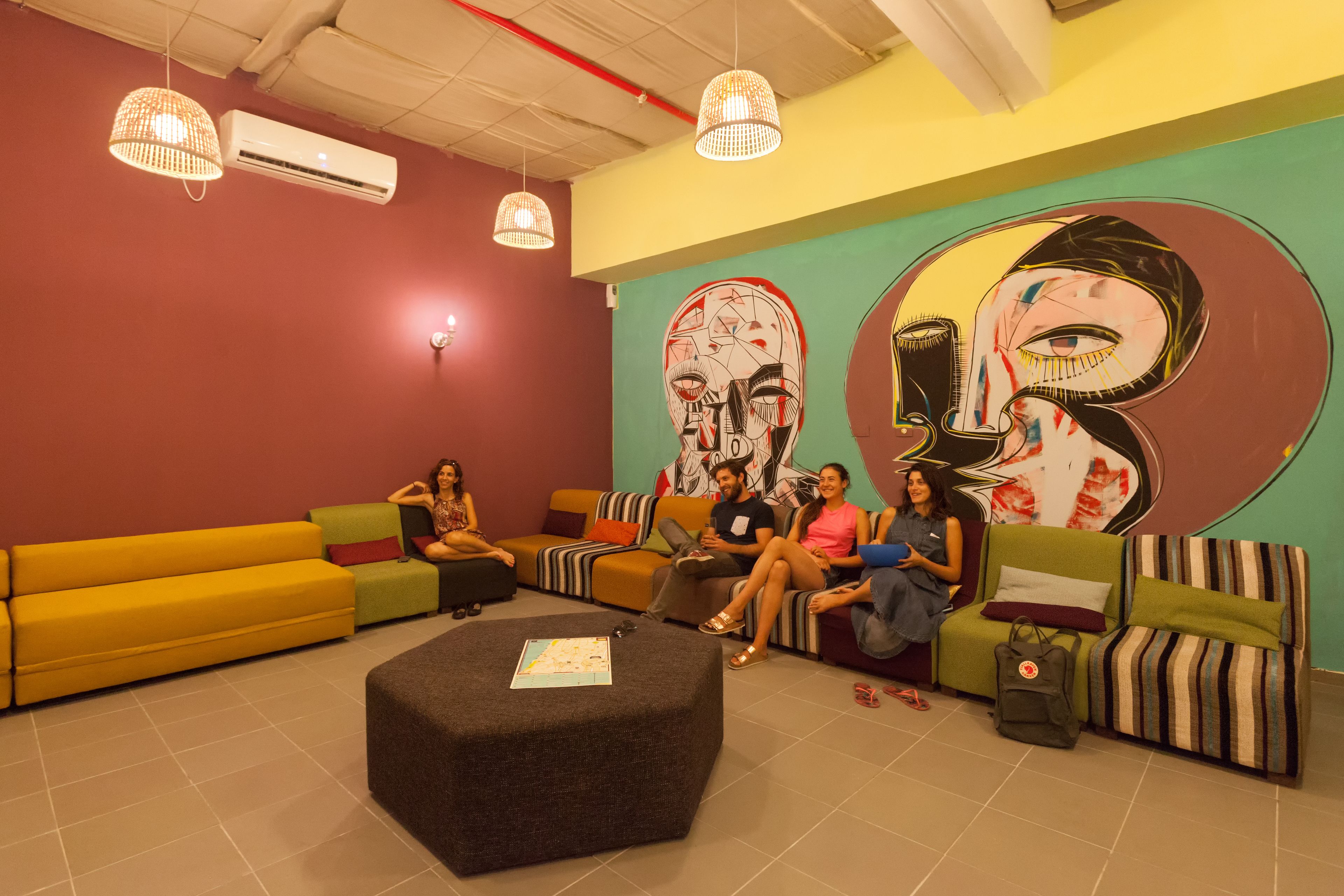 Foto - Abraham Tel Aviv