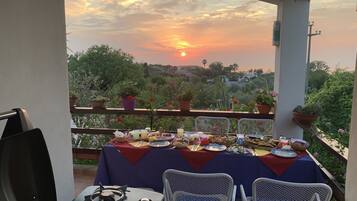 Kahden hengen economy-huone, merinäköala | Terassi/patio