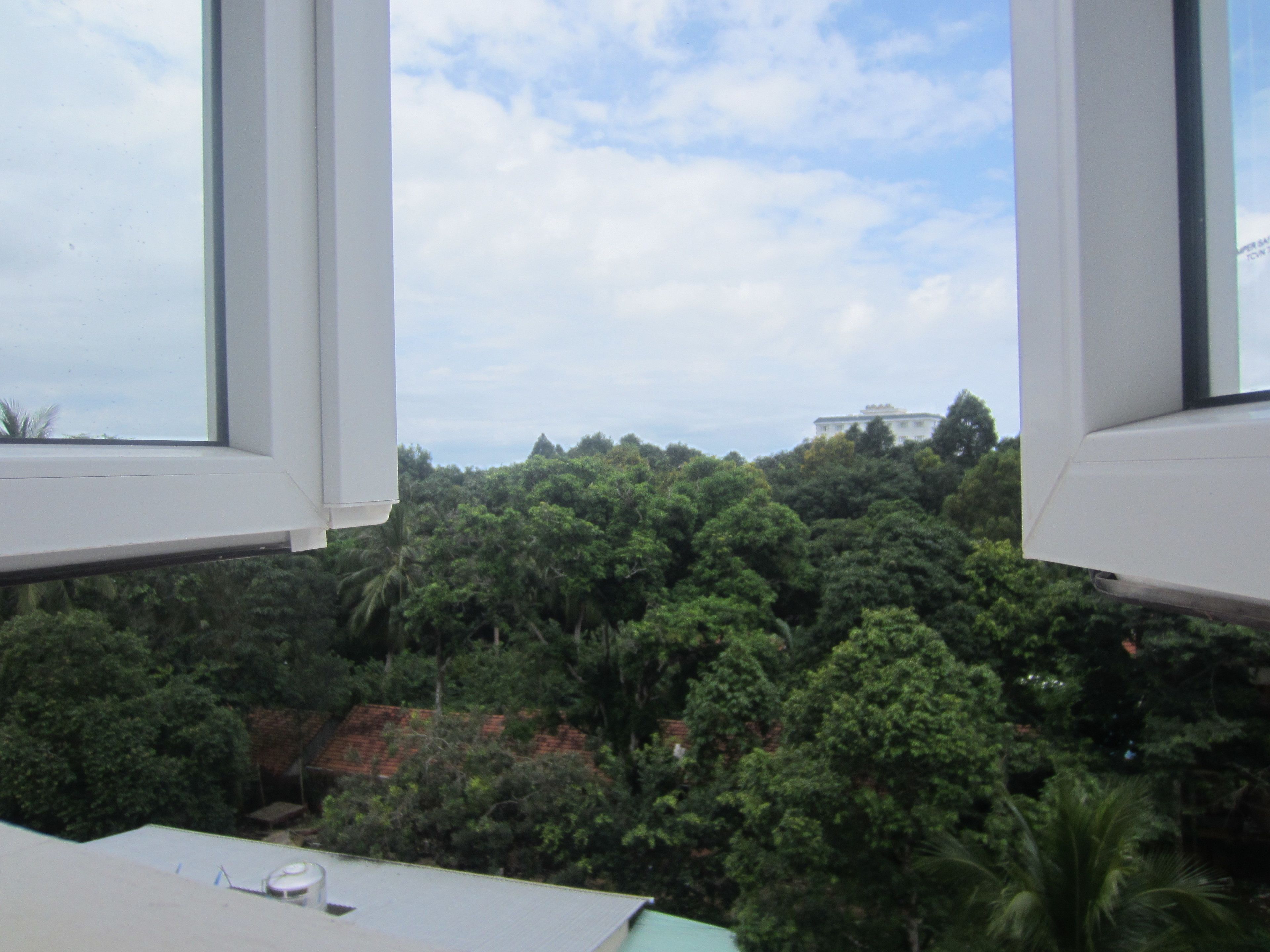 Pemandangan dari properti