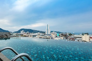 야외 수영장, 일광욕 의자