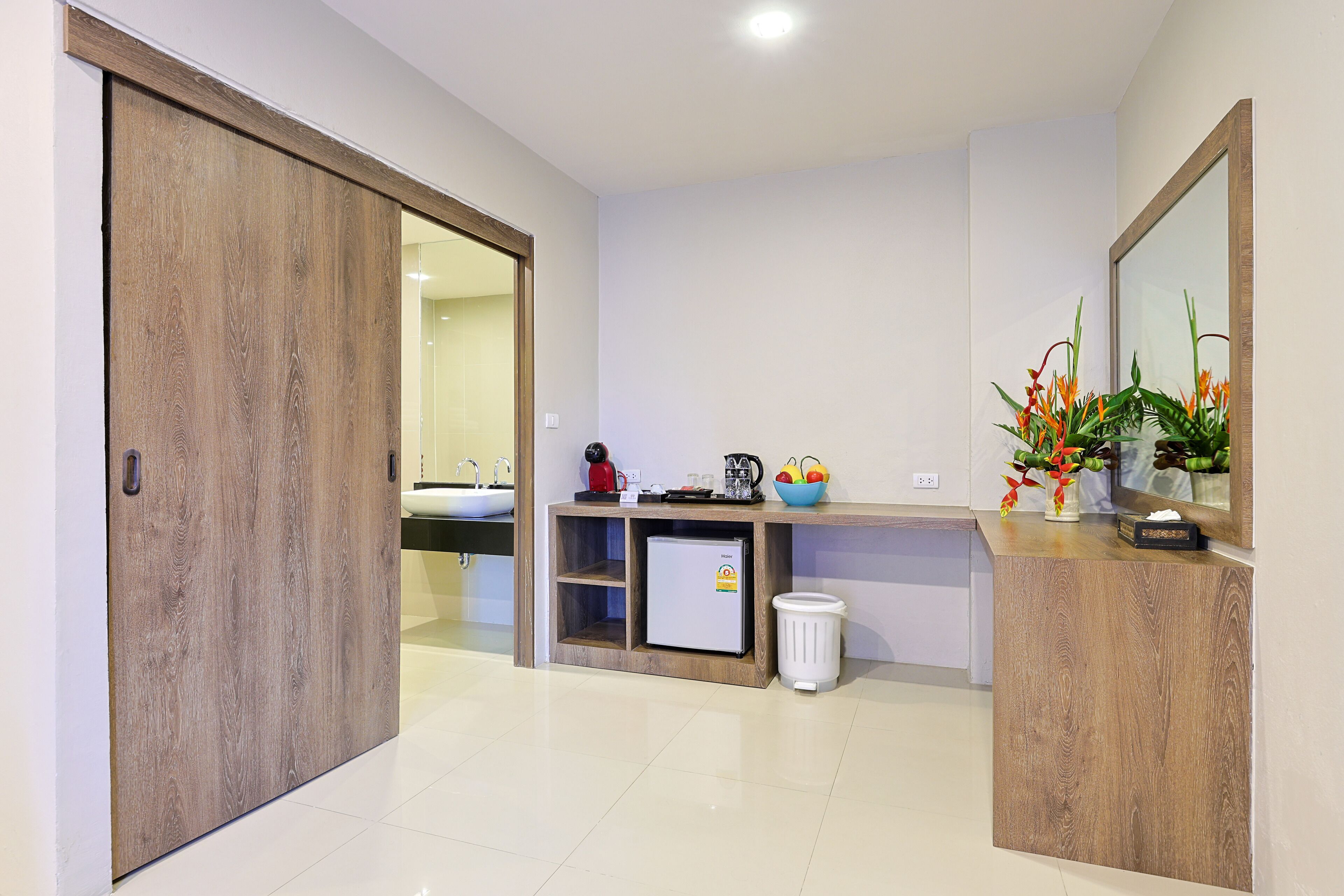 deluxe room | room amenity