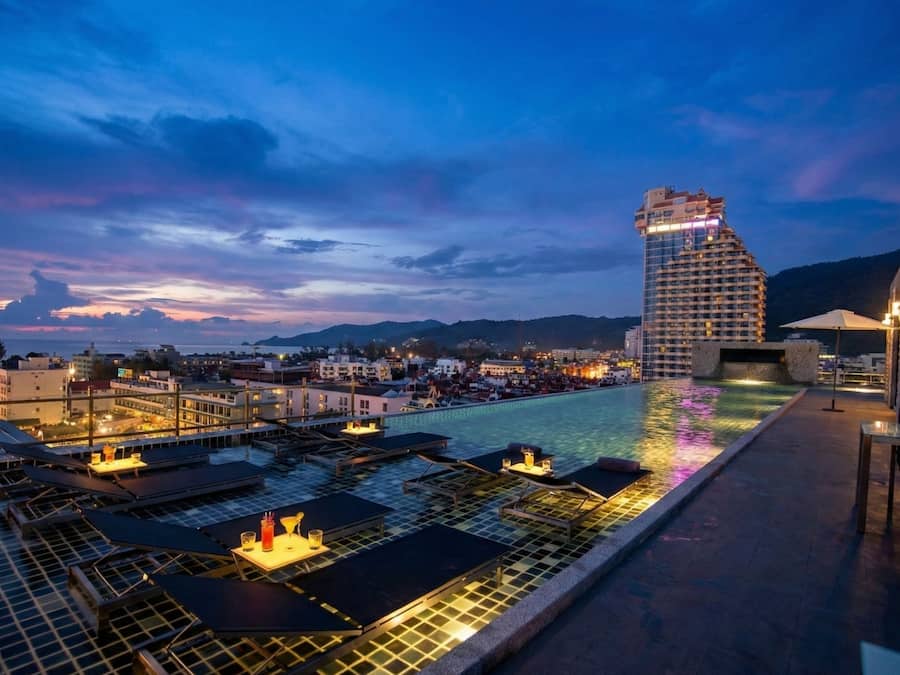 Outdoor pool, sun loungers