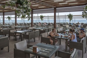 室外用餐