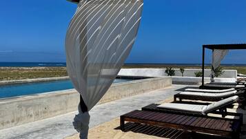 Außenpool, geöffnet von 08:00 Uhr bis 18:00 Uhr, Cabañas (kostenlos)