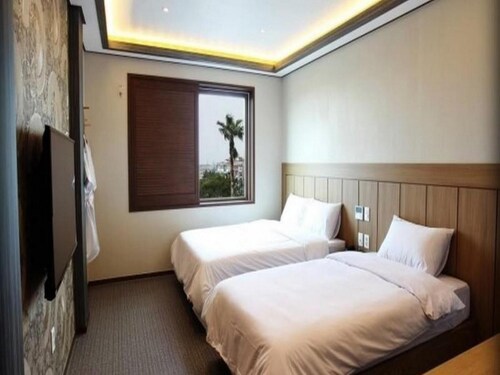 Hotel W Topdong