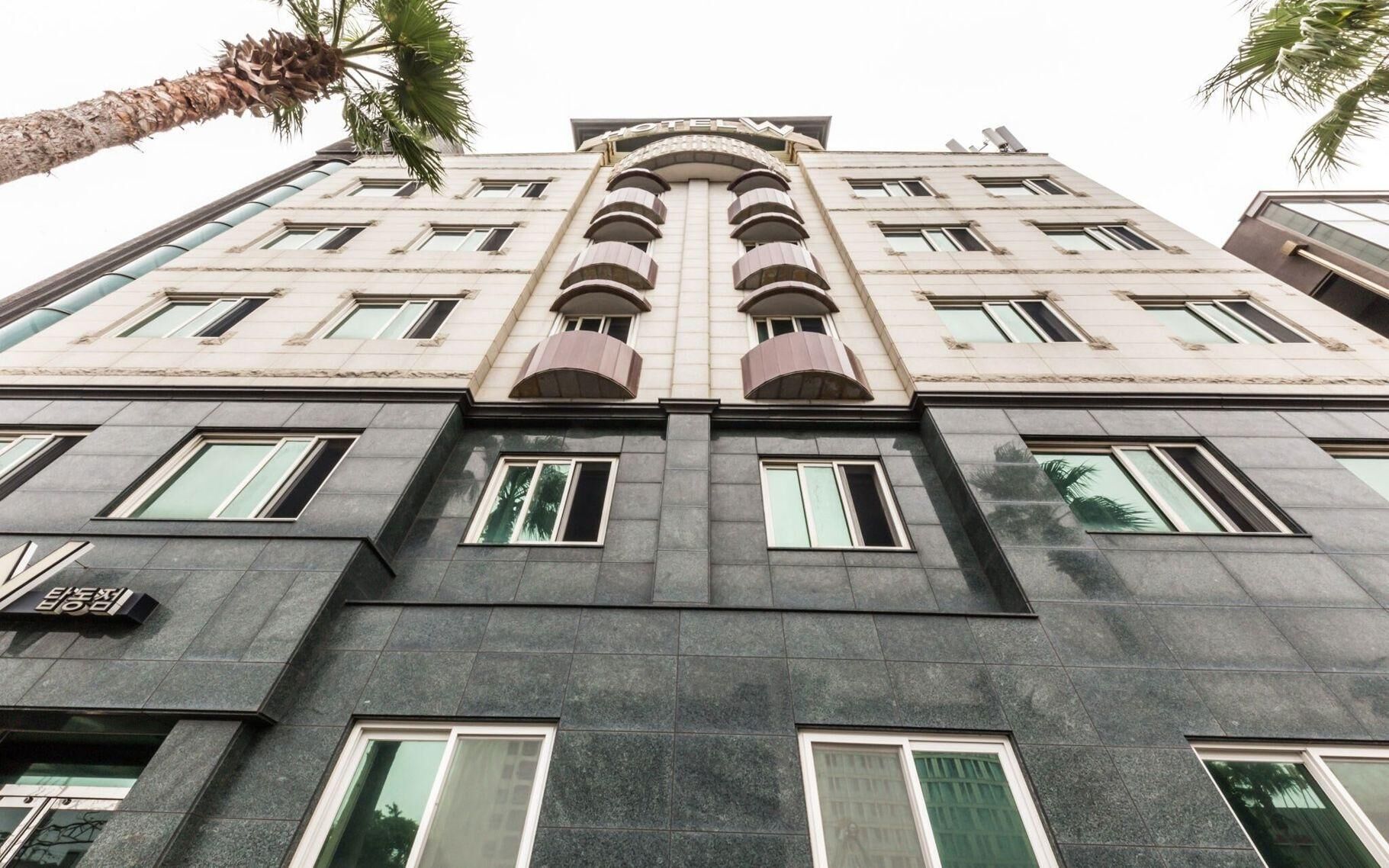 Perincian bahagian luar