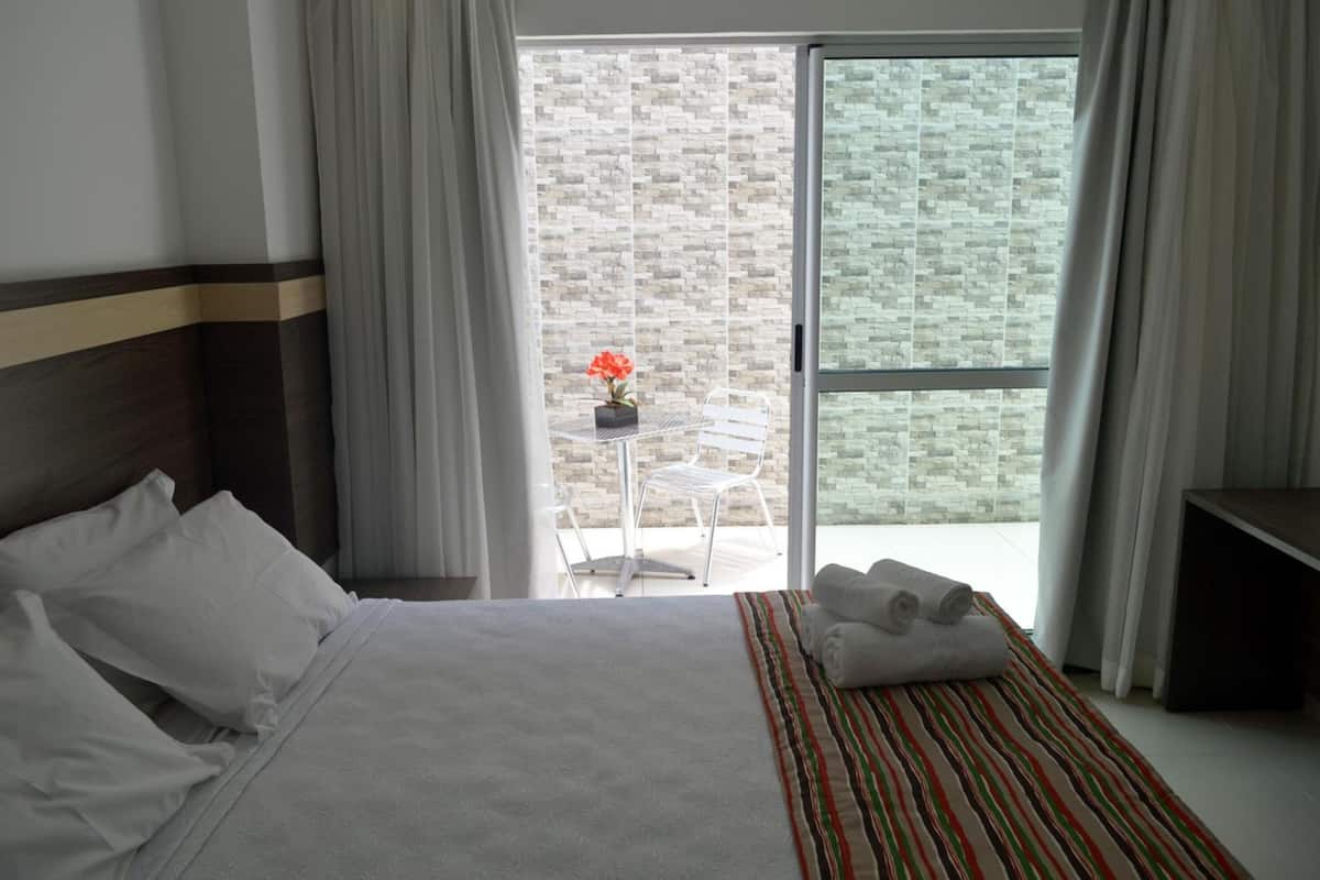 minibar, desk, free wifi, bed sheets