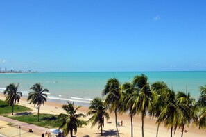 Ubicación a pie de playa y toallas de playa