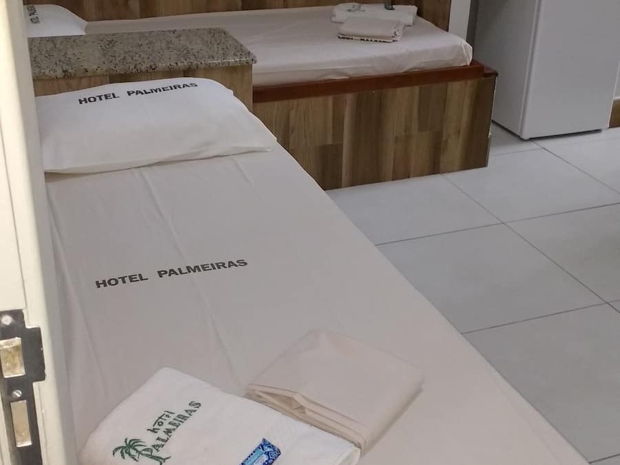 Studio | Blackout drapes, rollaway beds, free WiFi